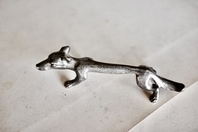 フランス 誰かを探す狼さんとカトラリーレスト アンティーク