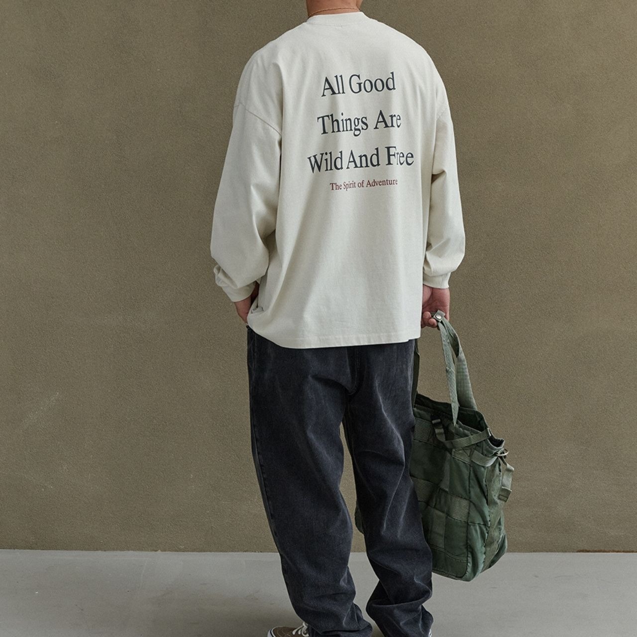 アルファベッドプリントウォッシュド加工ロングTシャツ　1168