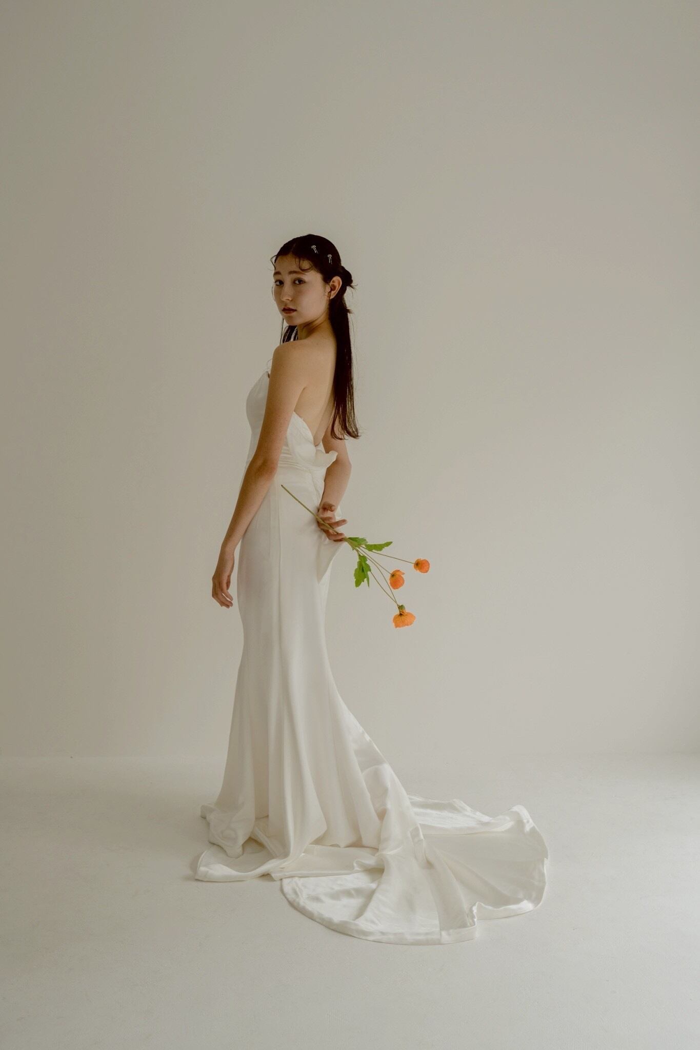 レンタル:シルクサテンマーメイドドレス(サンプル5号)B | みんなのドレス