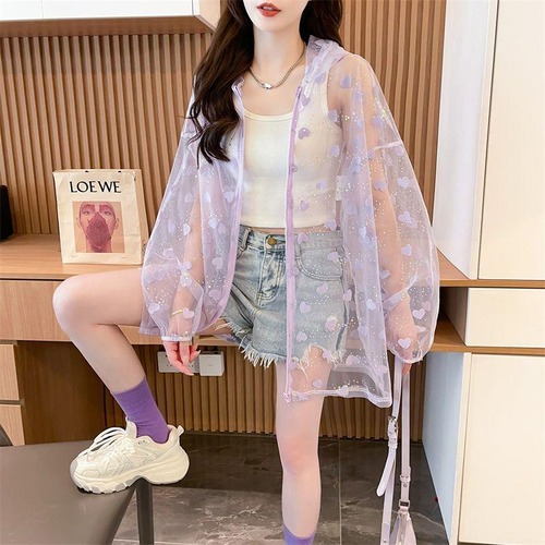 大きいサイズ夏服ゆったりシースリルーシアー長袖 日除け　ハート柄