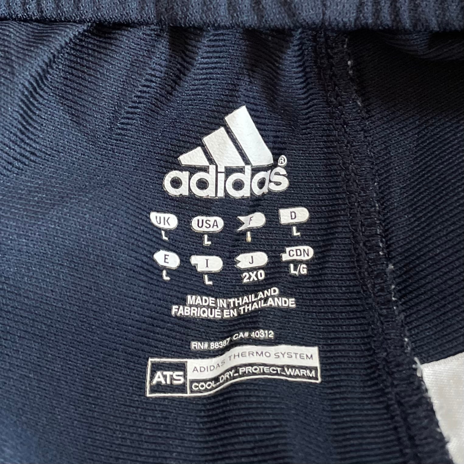 adidasトラックパンツ TRACK PANTS ジャージパンツ ジャージ下 刺繍