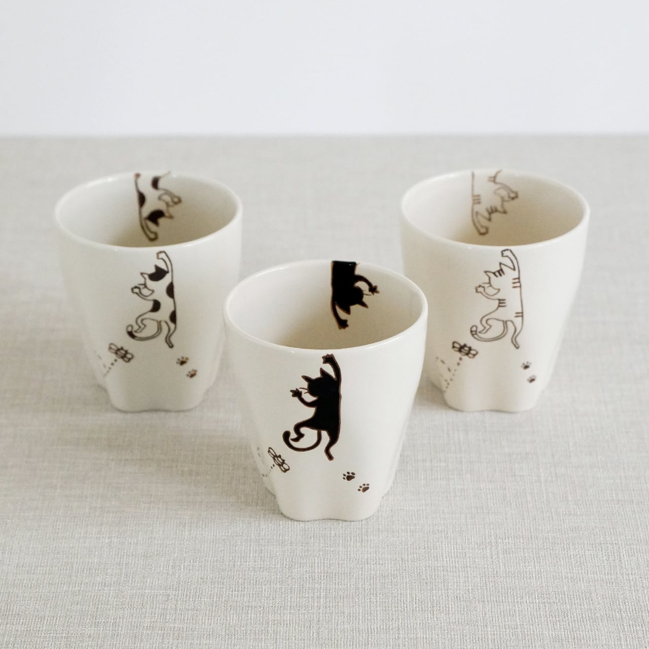 瀬戸焼 トラ猫さんのランプ 照明 小室幸雄 工房KOM】