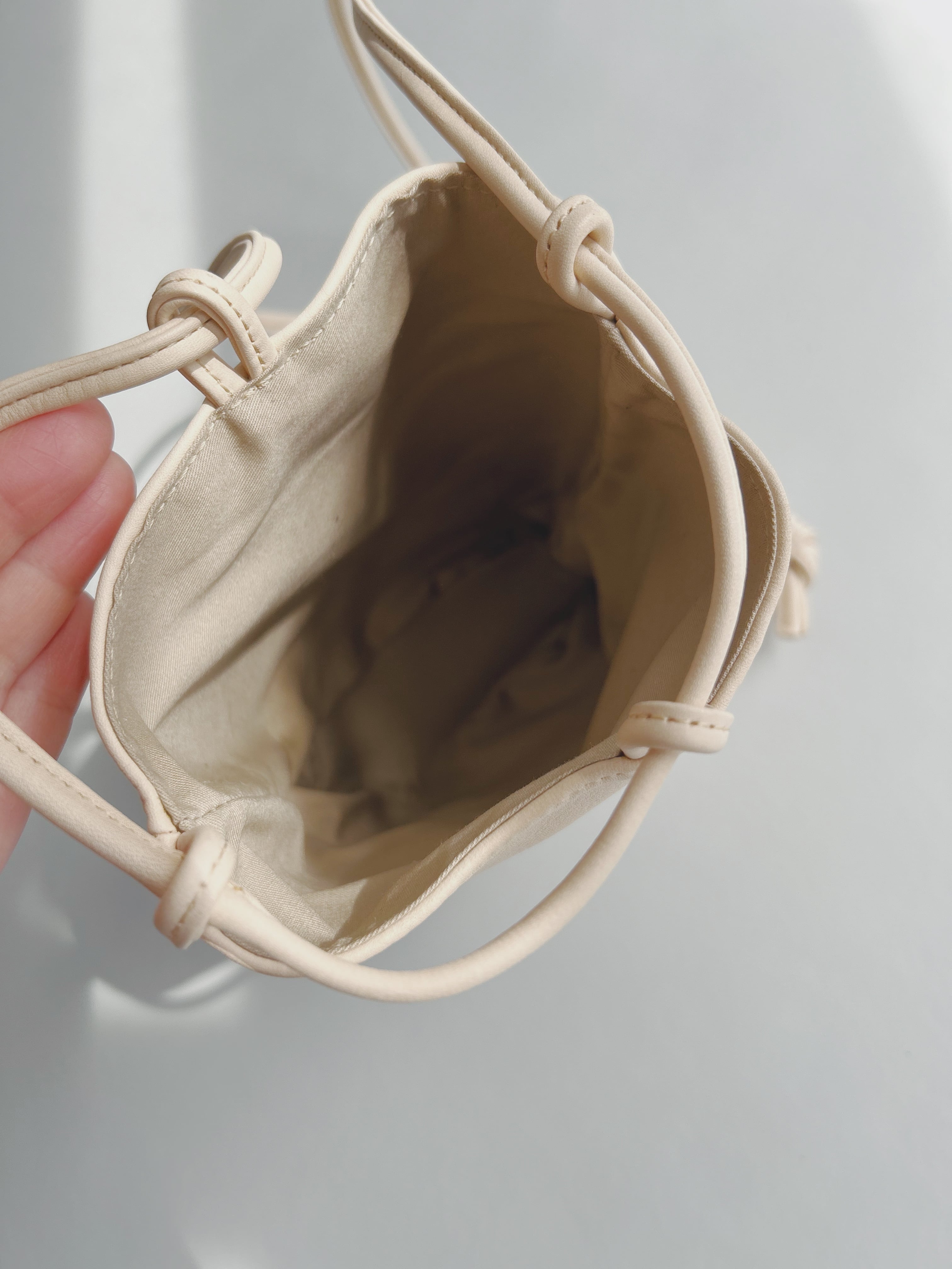 ドローストリングショルダーバッグS / サステナブルレザー（国産本牛革