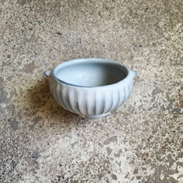 ミニミニ耳つきスープボウル　白マット