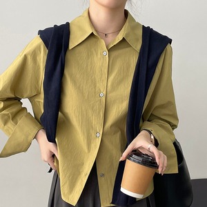 レディース トップス シャツ ブラウス 前開き 長袖 ラグラン 襟付き 角襟 オーバーサイズ  フェミニン ボタン かわいい 大人可愛い きれいめ シンプル カジュアル 上品 おしゃれ こなれ感 抜け感 ベーシック 無地 春 秋 10代 20代 30代 通勤 学生 学校 通学 デート お出かけ お泊まり 女子会 休日 高原 ガーデン ショッピング カフェ 重ね着 普段使い 着回し レイヤード 定番 M L ゆったり 白 ホワイト イエローグリーン ピンク ライトグリーン