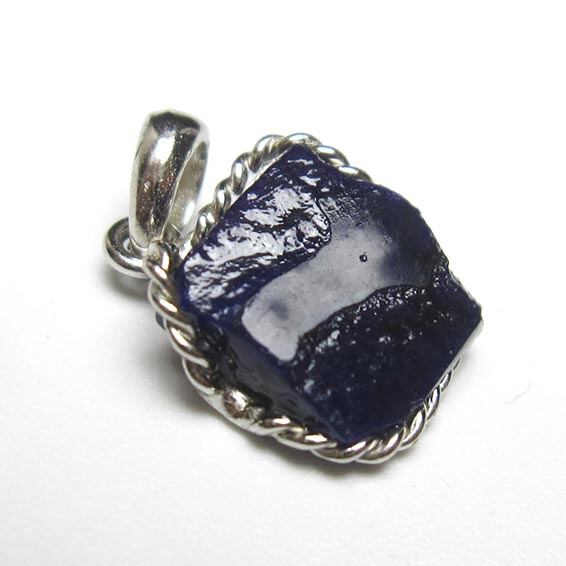 スギライト ペンダント 一点物 112-11890