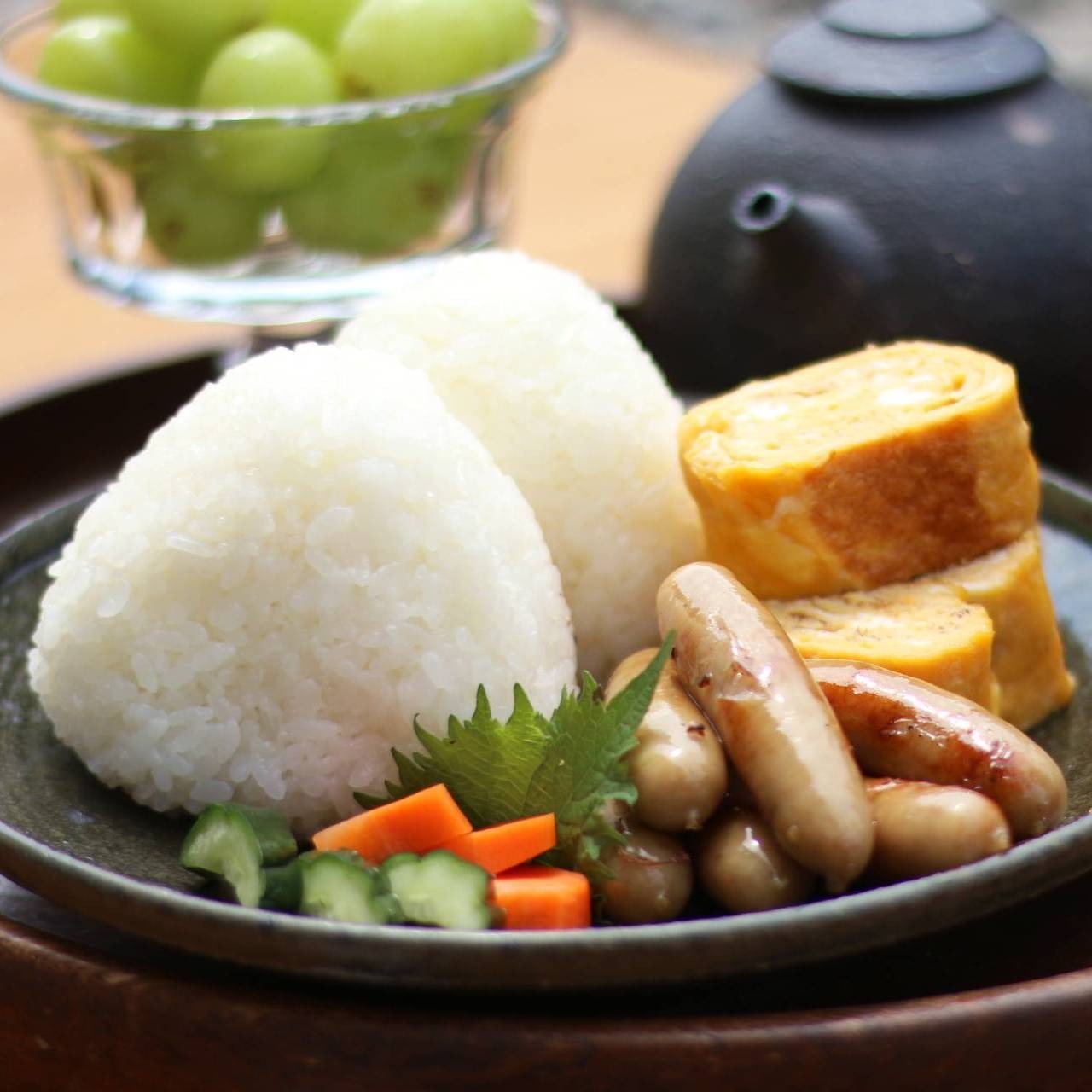 【R7年度】農家直送 新潟県弥彦村産 雪国コシヒカリ 白米20kg 贈り物に◎ ご家庭用に◎