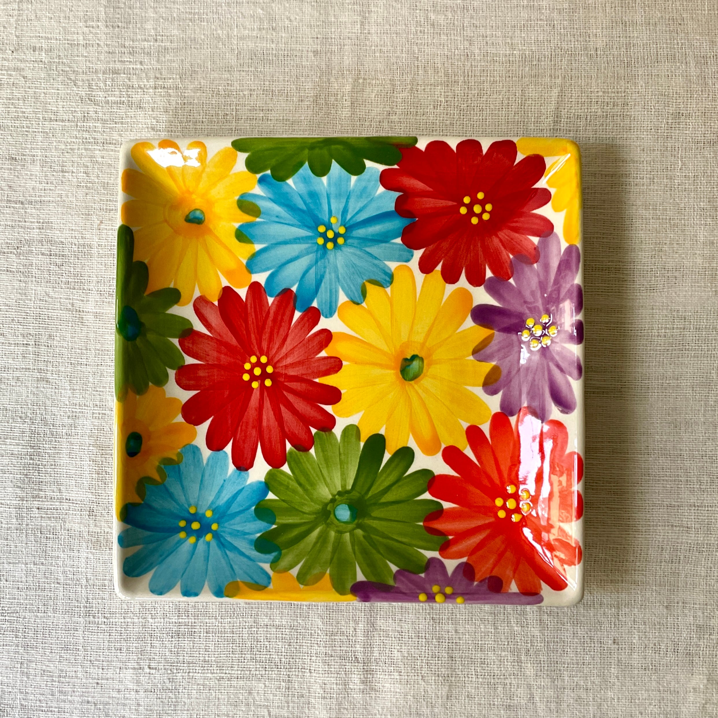 スペイン陶器】正方形プレート(カラフル花) | 照明＆エシカルライフ