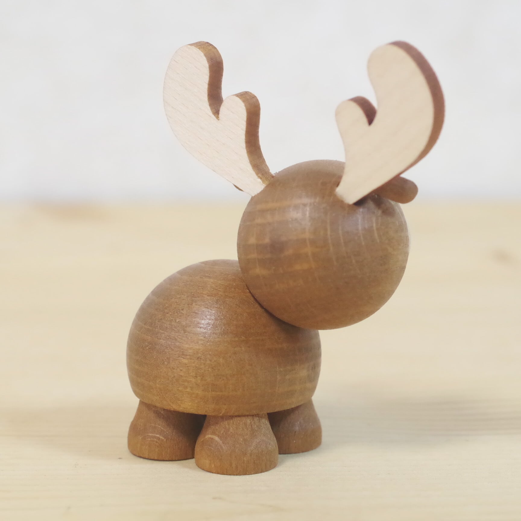 ポールウルリッヒ トナカイ | 木のおもちゃ専門店 おもちゃ箱 イカロス