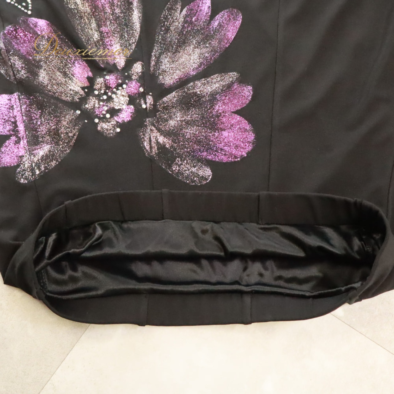 社交ダンス 衣装 SICO-PON スカート レッスンウェア ブラック系 花柄 植物柄 ラインストーン ラメ感 キラキラ フレア 華やか かわいい おしゃれ 上品 大人っぽい ダンス 練習 レッスン ダンス衣装 練習着 社交ダンス衣装 黒 紫 銀 白 パープル系 シルバー系 ホワイト系