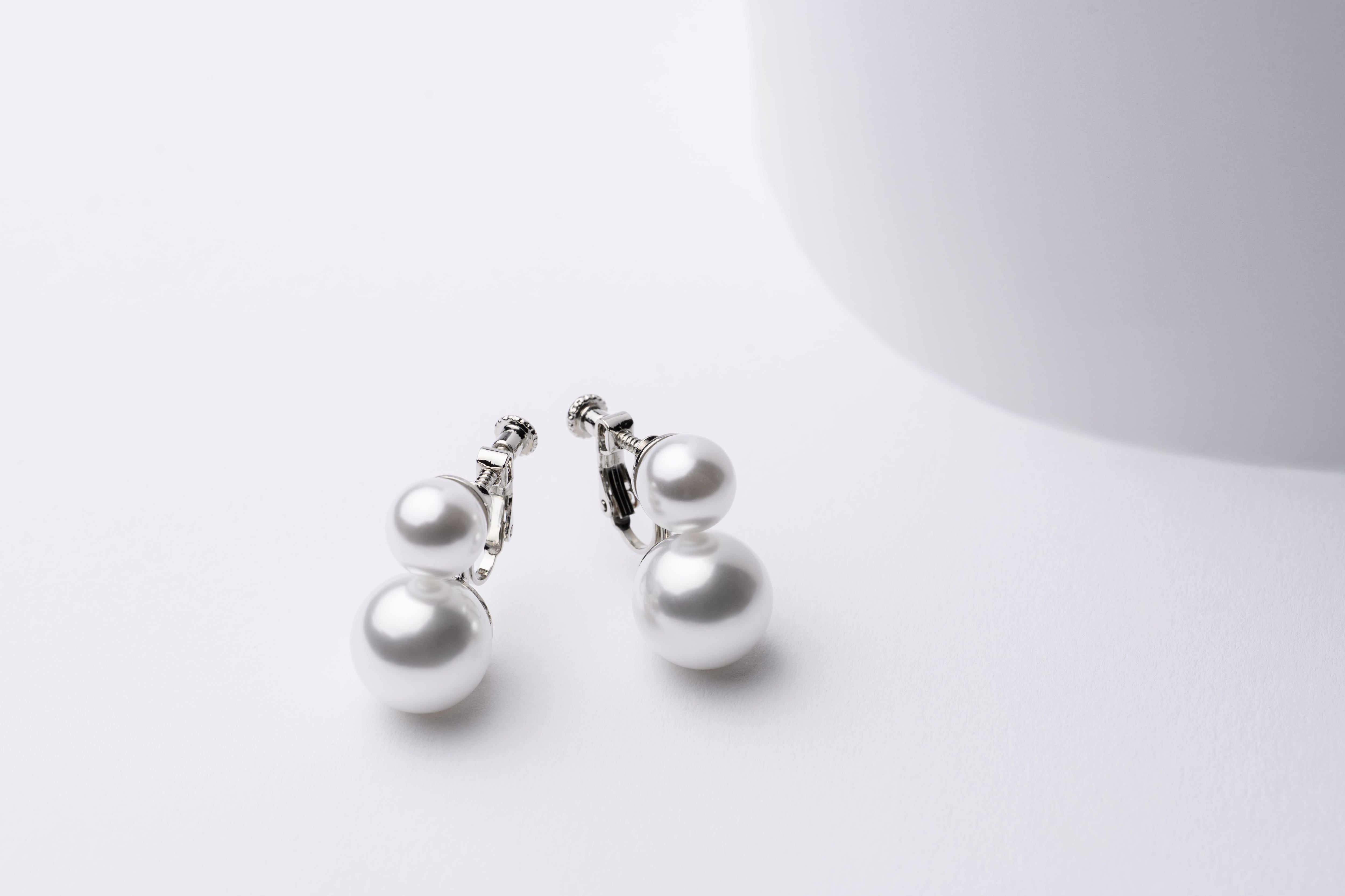 Elizabeth Bower】Pearl Dublet Stud ピアス／イヤリング