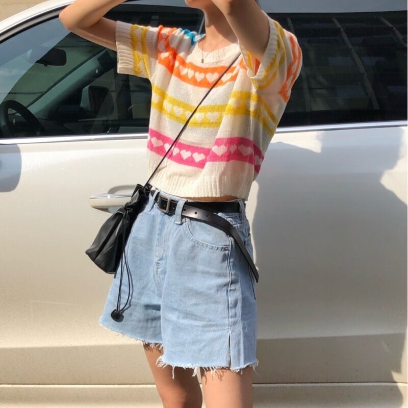 スタンダードカラージャカードニットショートTシャツ レディーススプリングオータムトップス レトロ 春物 秋物 シルク 萌量不足79926047957