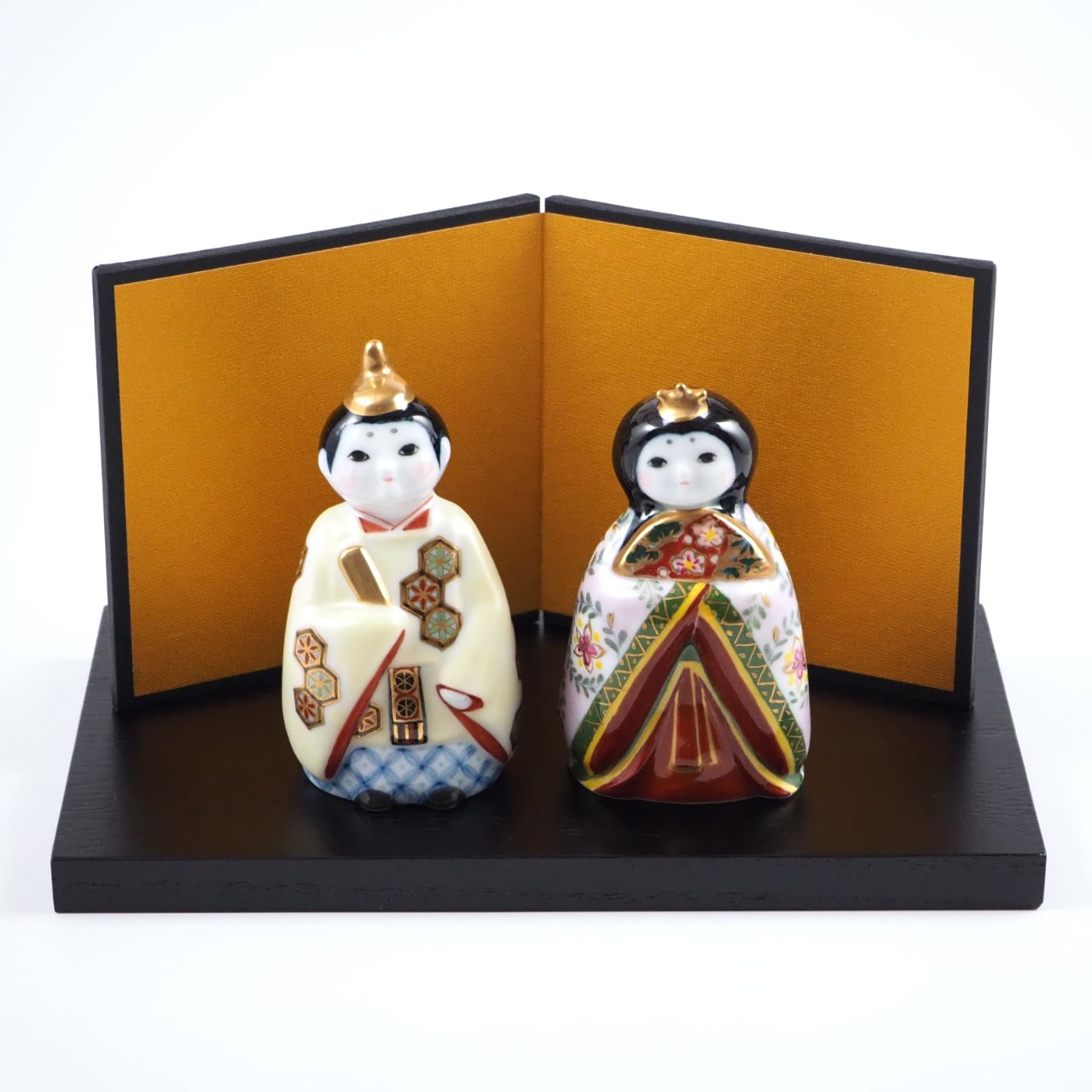 銀座WAKO 有田焼 干支の置物 龍 佐々木道子作 質屋 相場 銀座WAKO 有田焼 干支の置物 龍 佐々木道子作 【公式通販】