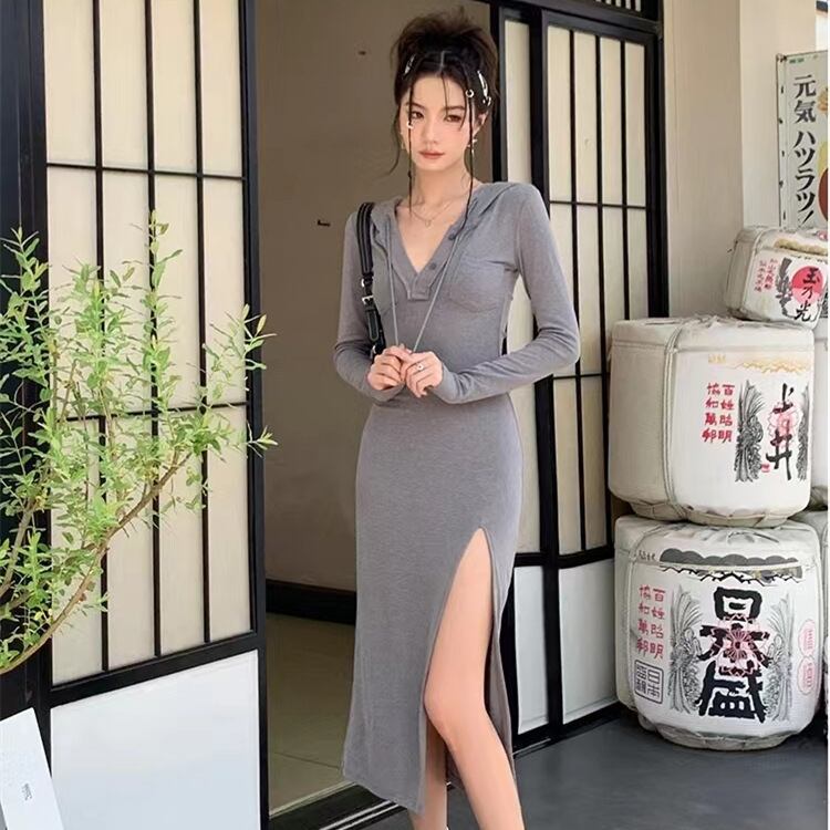 【新作】【送料無料】 2022 新しい秋のホットガール怠惰なスタイルのスリット脚の長さのフード付きドレス女性のためのミッドレングススリムボトムスカート 0230580236953