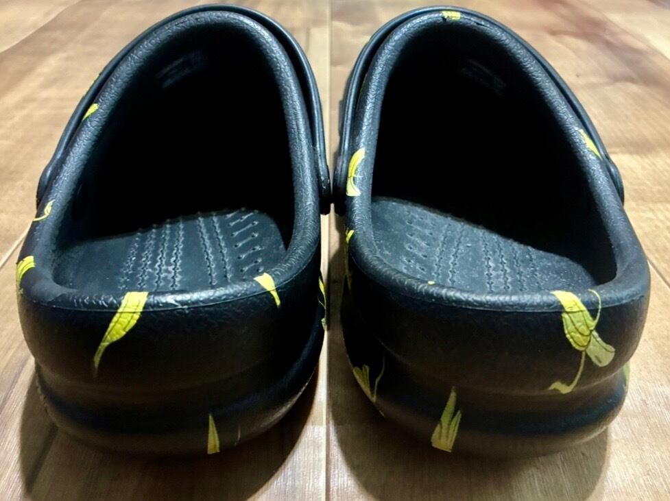希少レア CROCS ビストロクロックス バナナ柄 M.9 W.11 美品 希少レア CROCS ビストロクロックス バナナ柄 M.9 W.11 美品 | LONERS