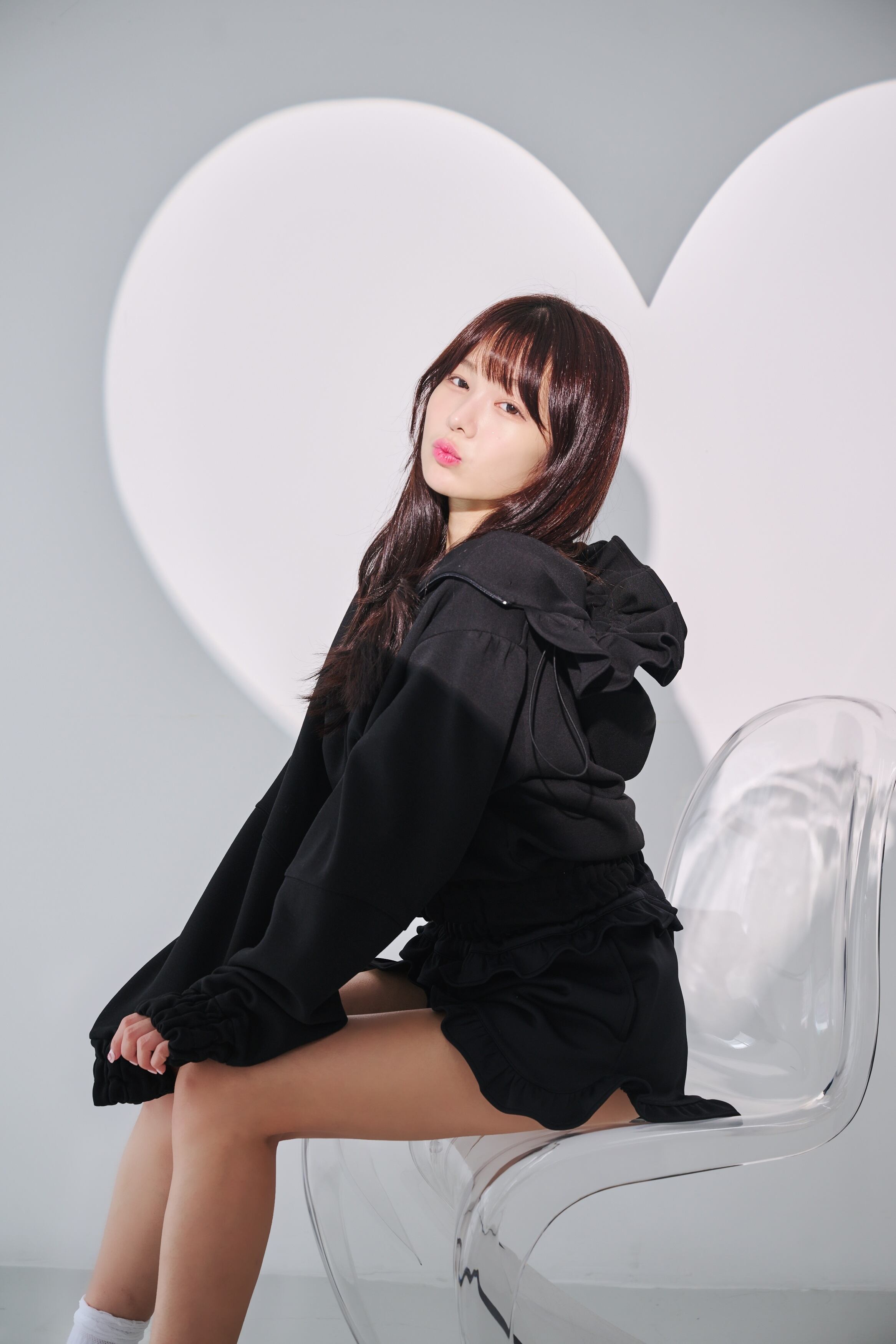 JILTU baby frill hoodie フーディ パーカー ブラック JILTU baby frill hoodieフーディパーカーブラック