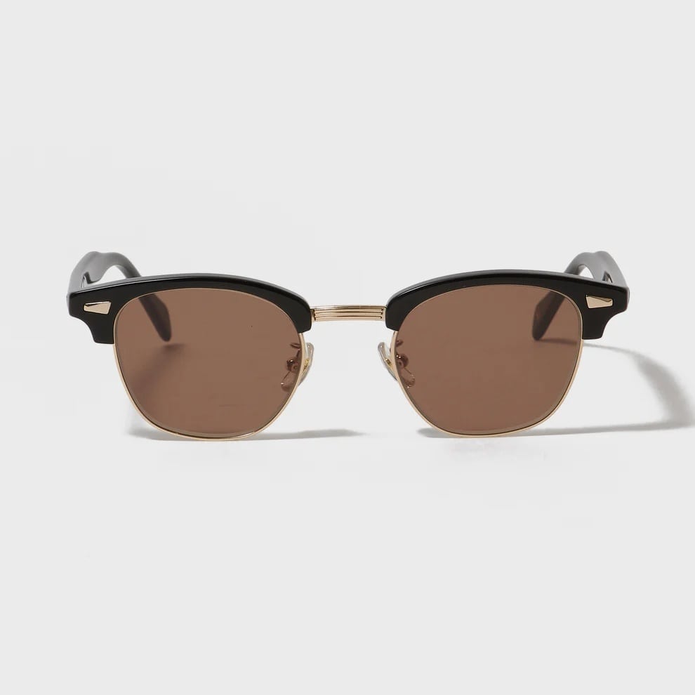 H OPTICAL | BEARD ROOM