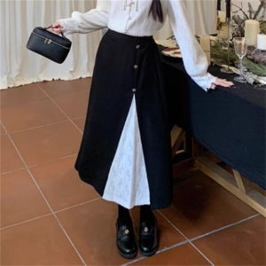 【送料無料】 スカート ロングスカート マキシスカート Aライン フレア ロング マキシ アンクル バイカラー 異素材切り替え ドッキング 重ね着風 レイヤード風 レース ボタン かわいい 大人可愛い 大人女子 こなれ感 シンプル カジュアル 大人 上品 おしゃれ お洒落 ラフ コンサバ フェミニン ガーリー 無地 春 20代 レディース 女性 デート お出かけ お茶会 女子会 休日 演奏会 授業参観 着回し プチプライス デイリーユース 普段使い オルチャン 韓国系 ファッション 着痩せ インスタ映え