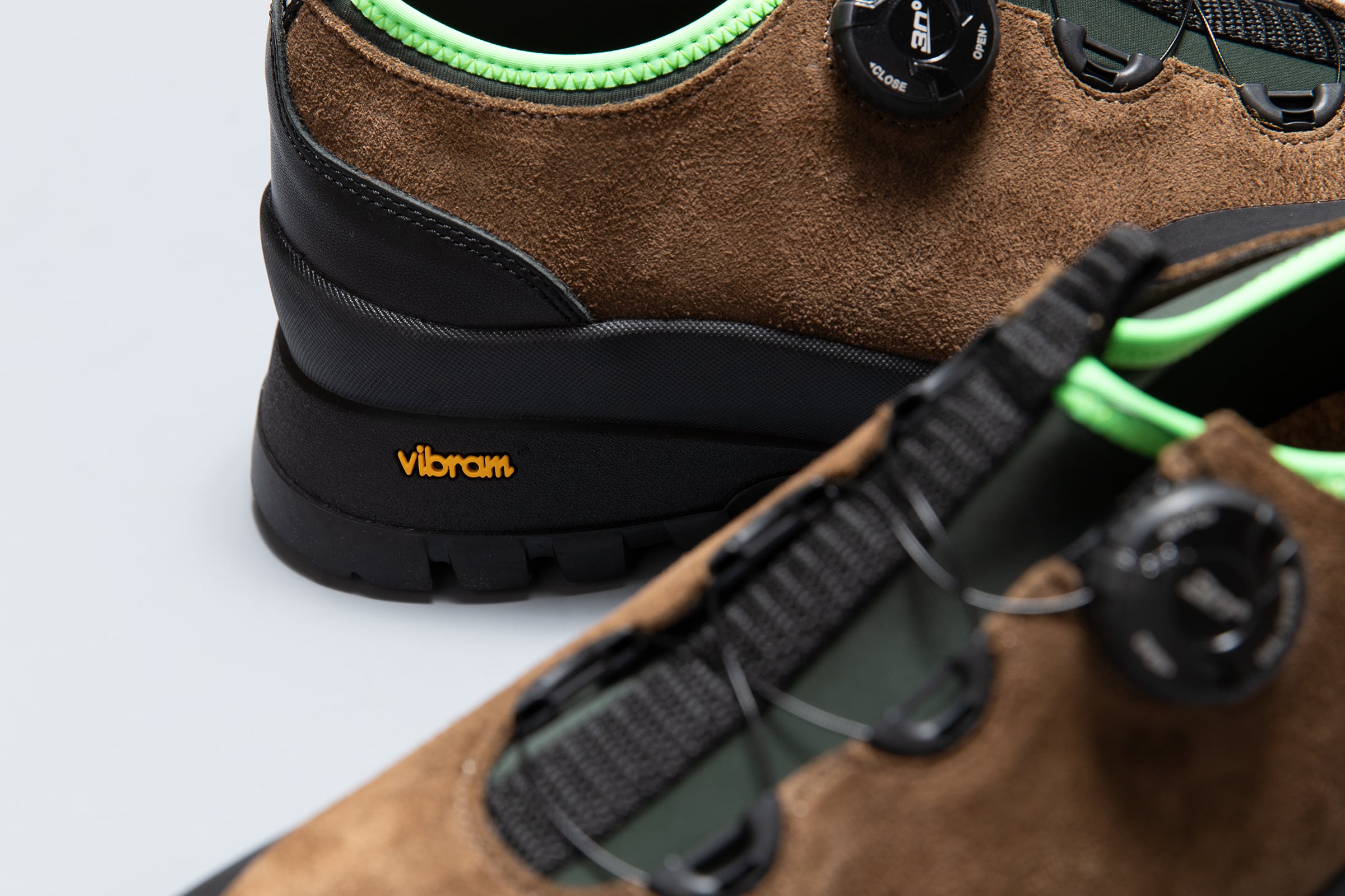 pg OLIVER | BRN⁄GRN | PLAYGROUND | スニーカーショップ