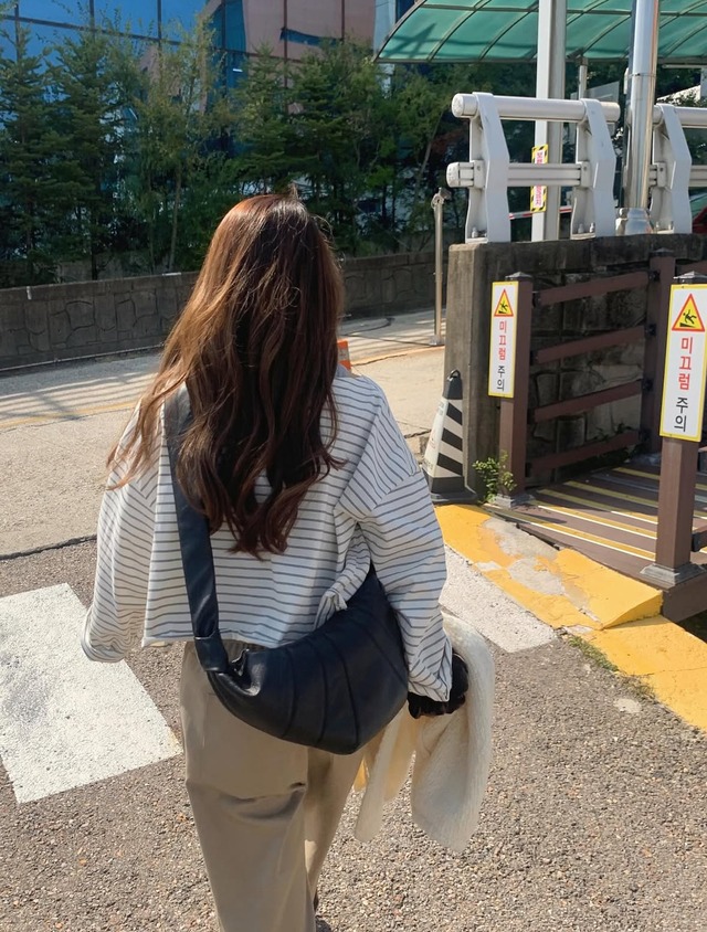 (LITER) pipi boat neck mtm tee / 2color