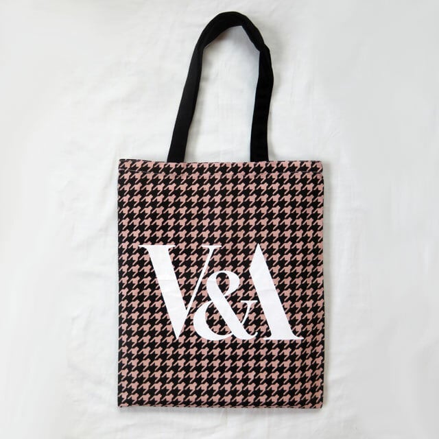 V & A Pink Houndstooth tote bag／V & A 千鳥格子バッグ（ピンク