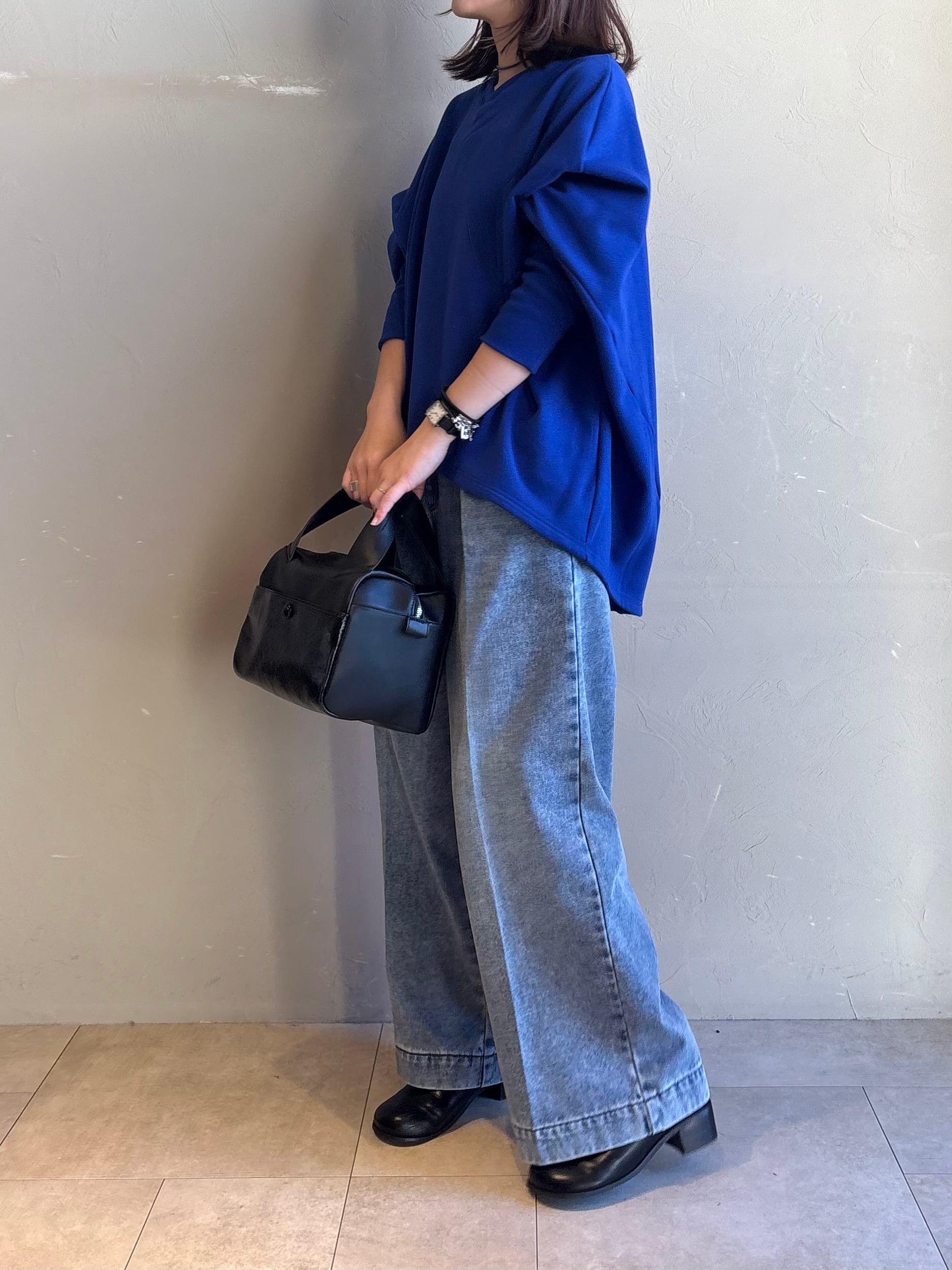 CYNICAL 】ボンバーヒートVネックドルマントレーナー | valance 福井