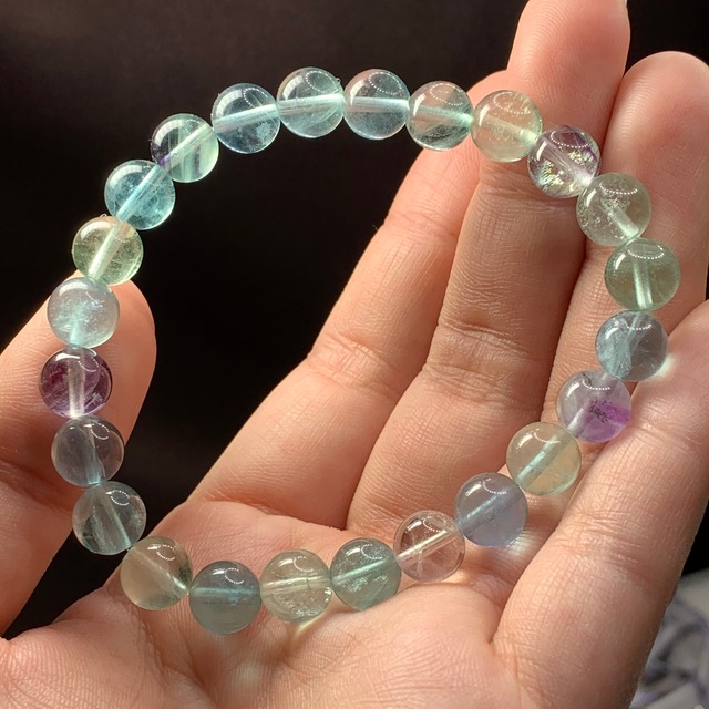 f116.透明度有り、爽やか系フローライトブレスレット