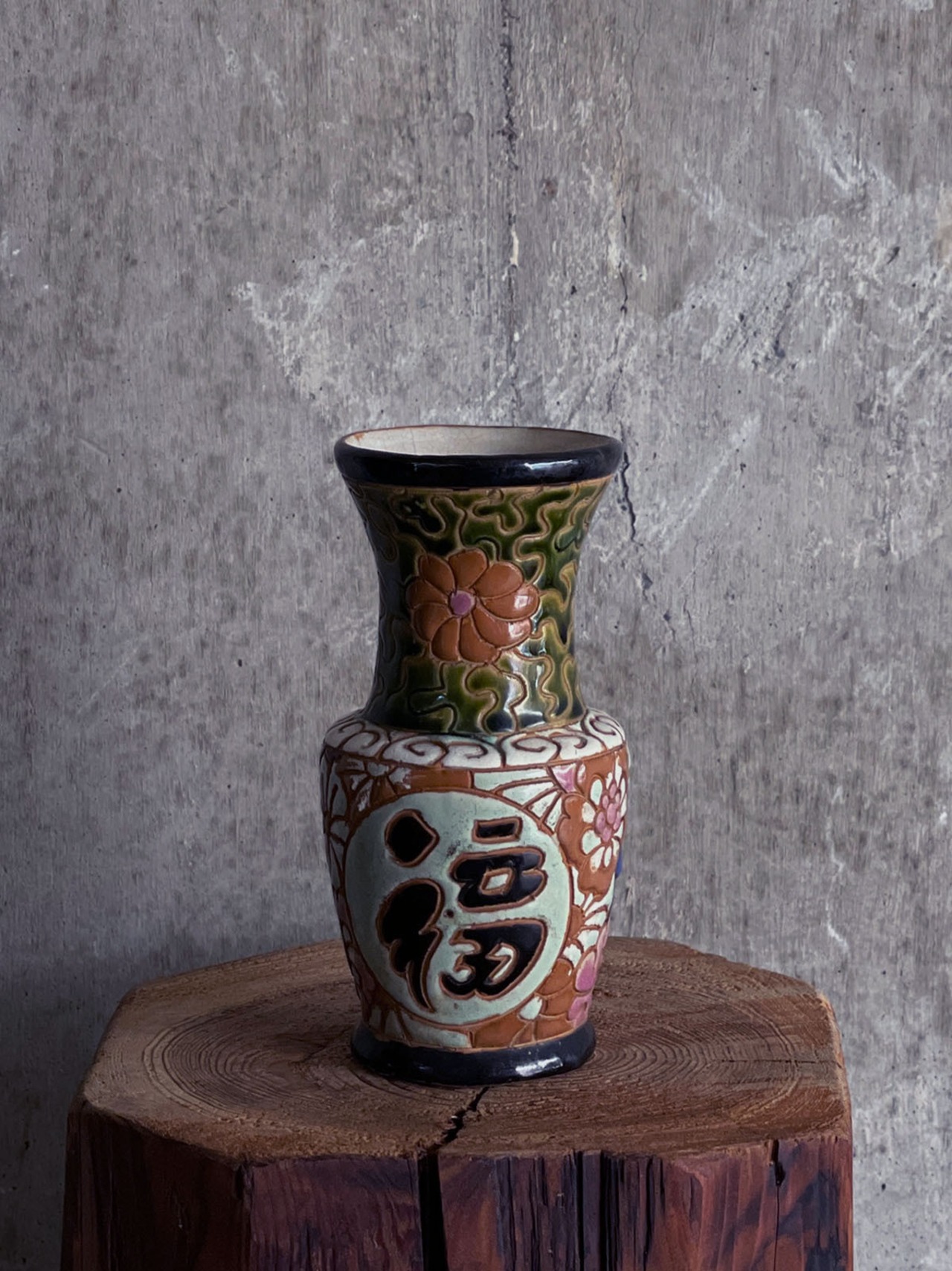 Bien Hoa／Flower vase