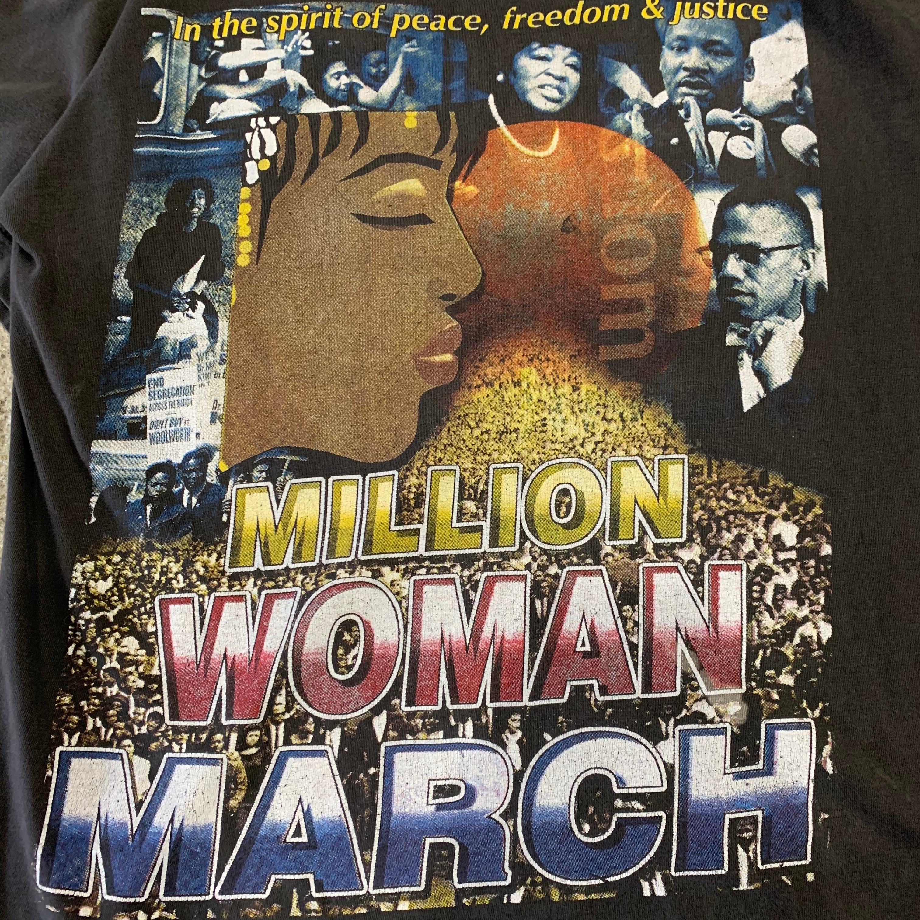 90s MILLION WOMAN MARCH T-shirt | What'z up