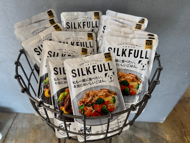 シルクフル 犬用フード（チキン）100g