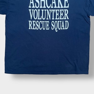 【GILDAN】ボランティア救助隊 XL ビッグサイズ ワンポイント ロゴ Tシャツ バックプリント ネイビー ashcake volunteer rescue squad 半袖 us古着