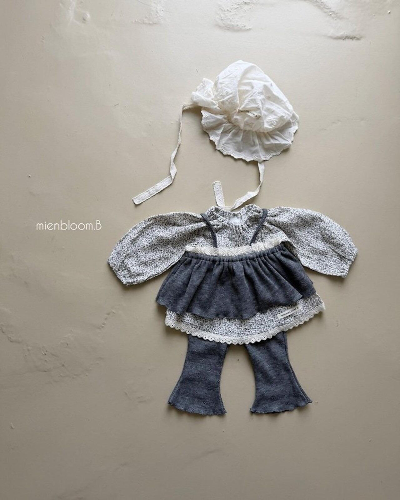 韓国子供服 / 26Autumn / ?取寄?MienbloomB / ニットビスチェ / ベビー服 / キッズ服 *1号~11*