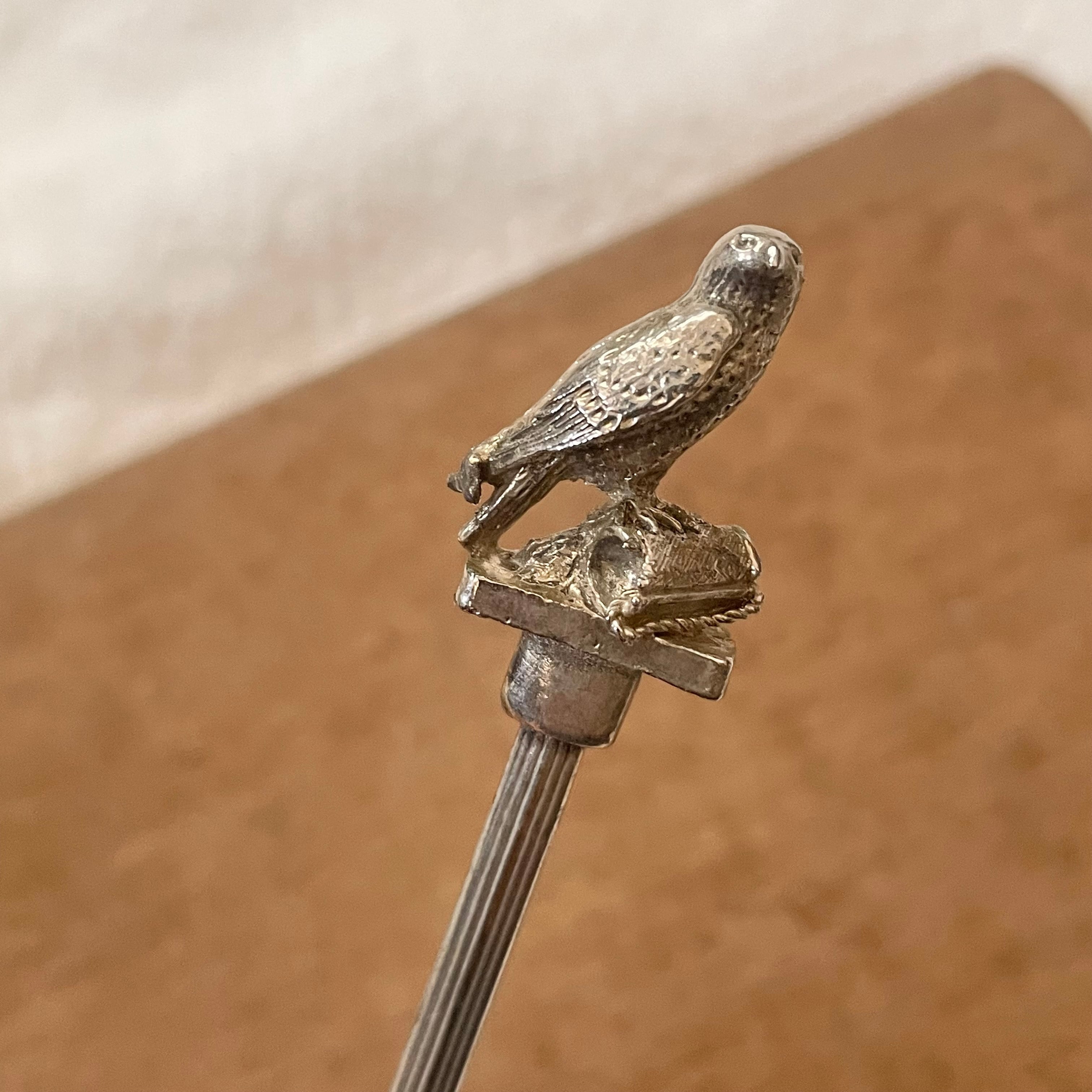 立体の鳥のティースプーン