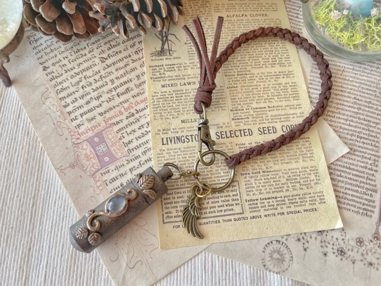 桜の陶芸小物と天然石のワイヤーアクセサリー、バッグチャーム 桜の陶芸小物と天然石のワイヤーアクセサリー、バッグチャーム BLAZE