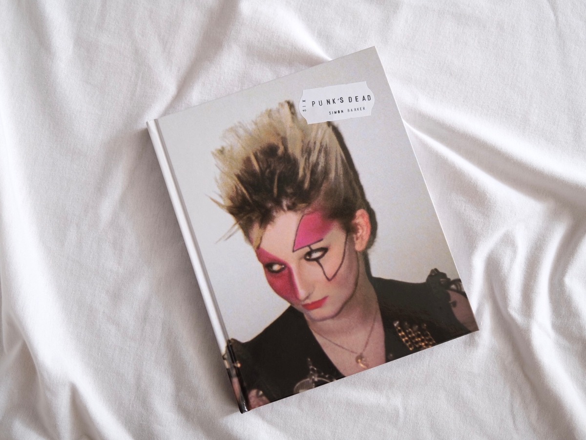 AKA SIX SIMON BARKER/ サイモン・バーカー” PUNK