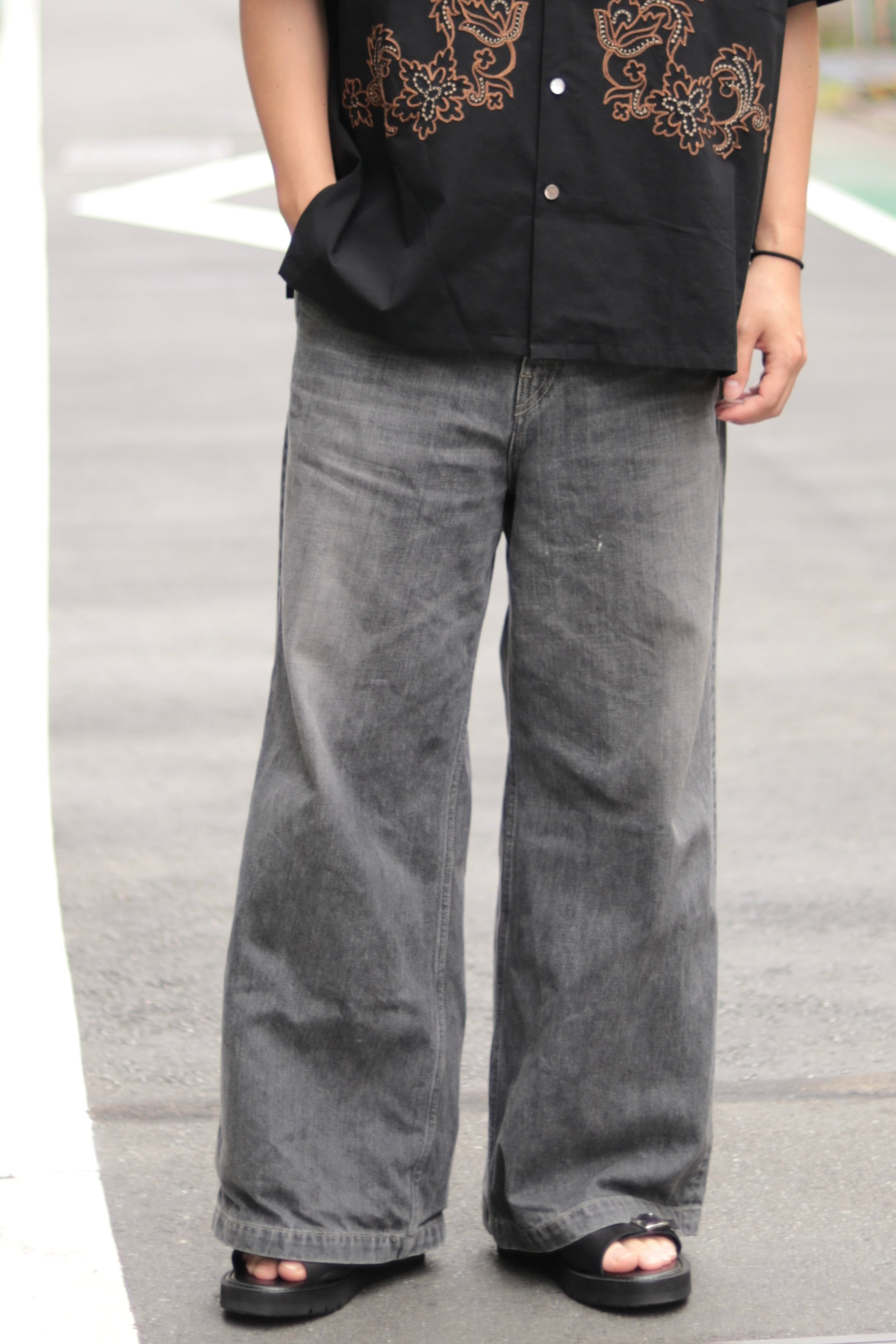 superNova. Baggy jeans - Old vintage wash / Mid black | novastore