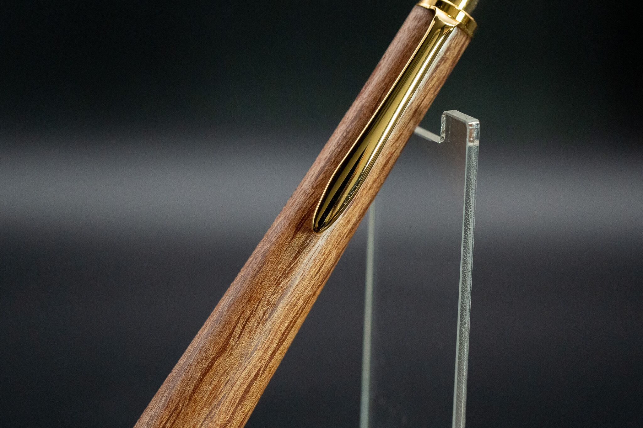 【強さと美しさの象徴】シーオーク gold MP