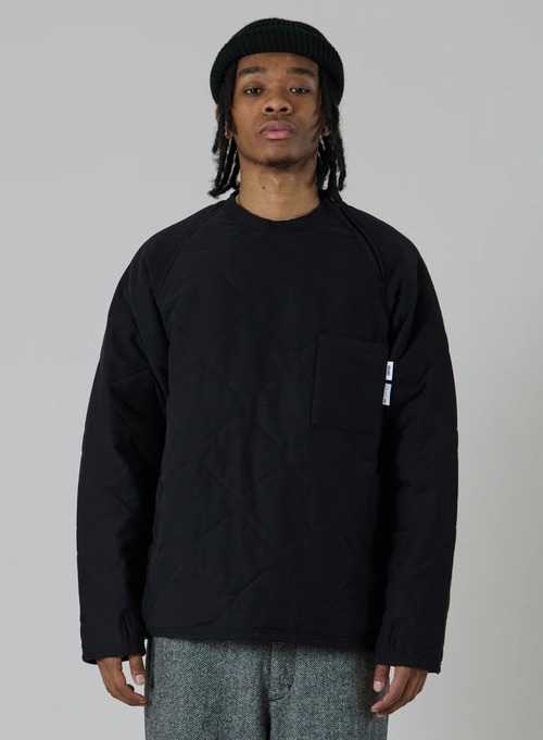 UNFRM OUTDOOR STANDARD「SANDWICH QUILTED REVERSIBLE CREWNECK」