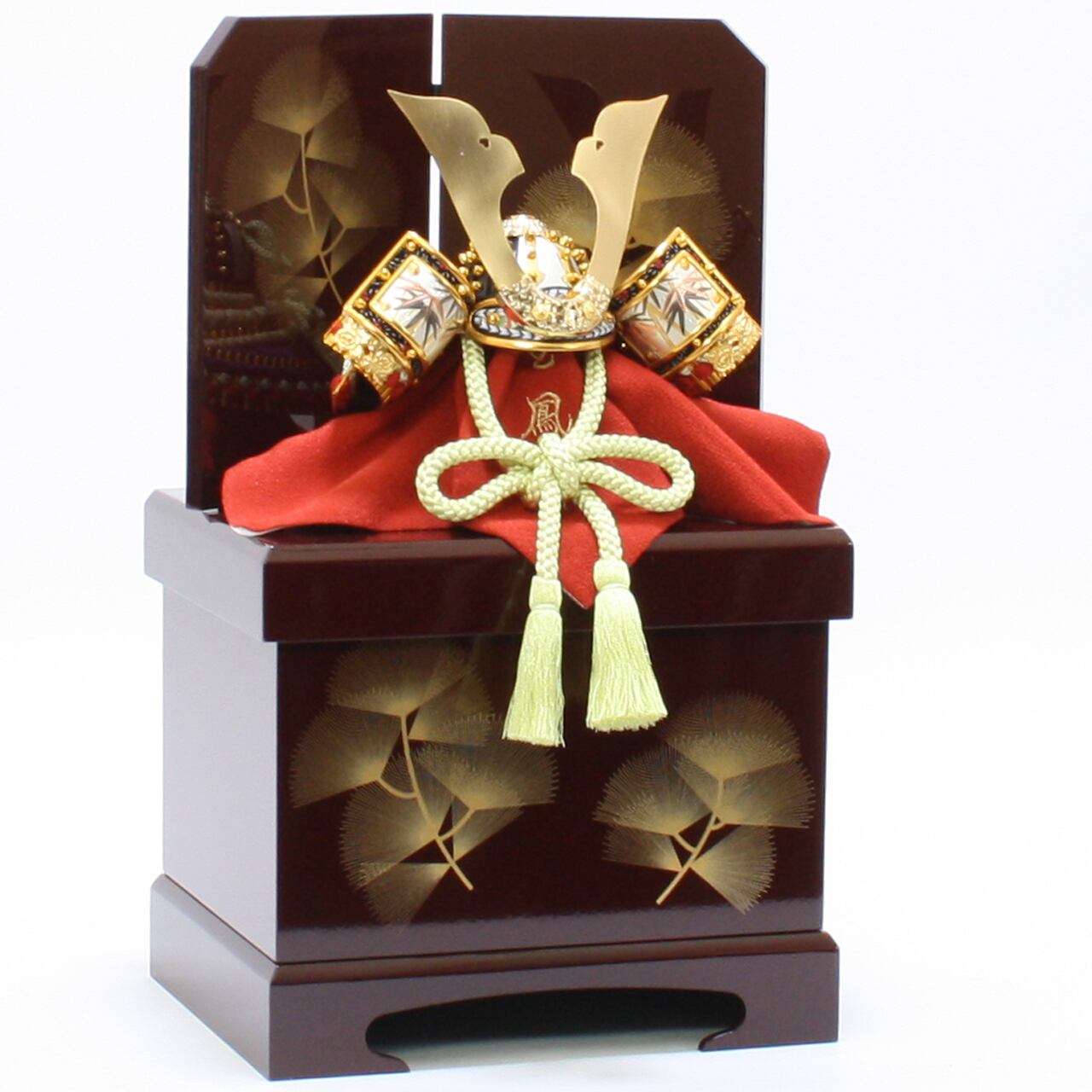 五月人形　東京都知事指定　伝統工芸品　兜飾り収納セット　伝統工芸士　龍玉　作 五月人形 東京都知事指定 伝統工芸品 兜飾り収納セット 伝統工芸士 龍玉 作