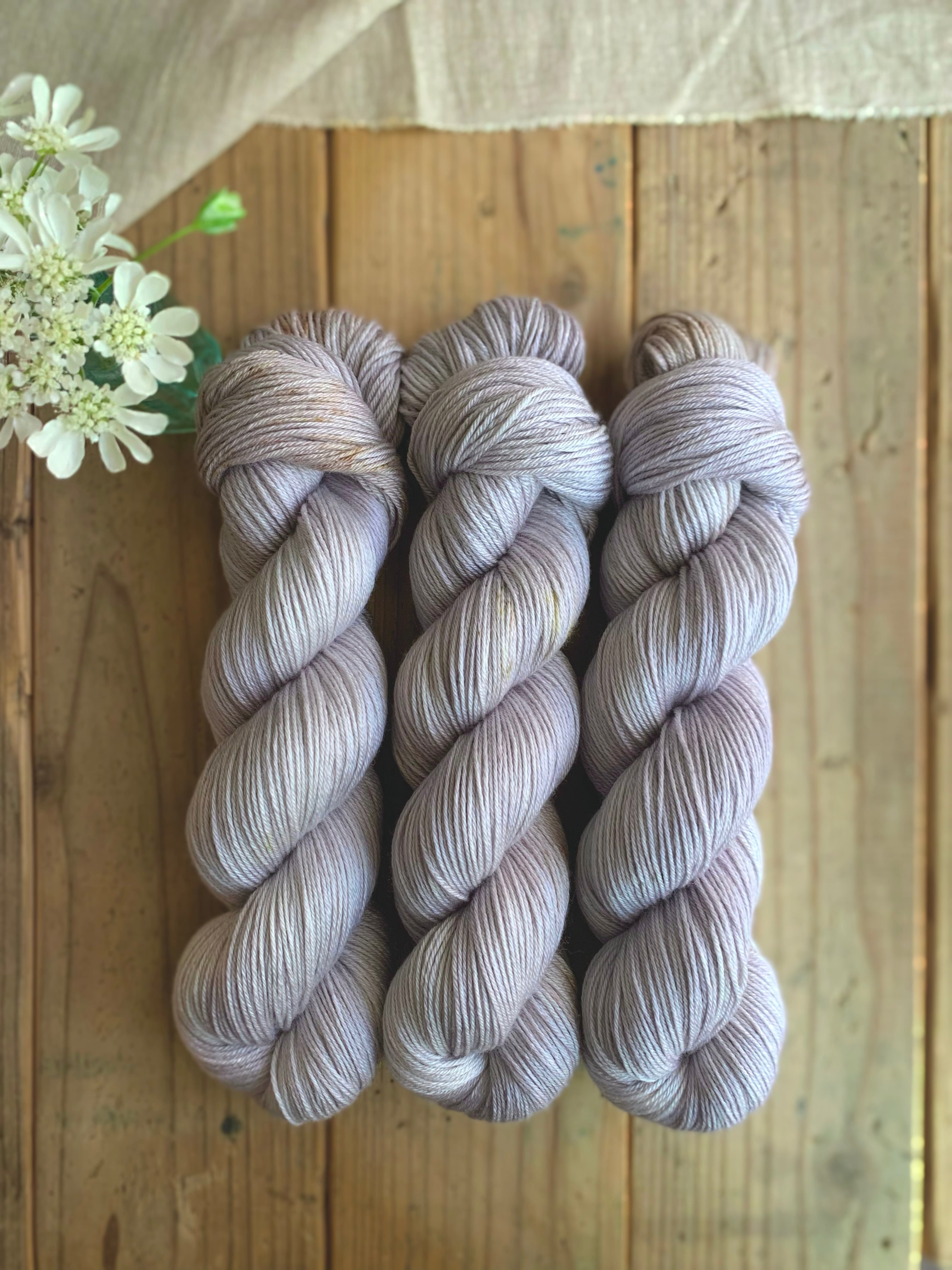 受注販売】SiLky Boo「かすみいろ」手染め毛糸 | Tamayura yarn