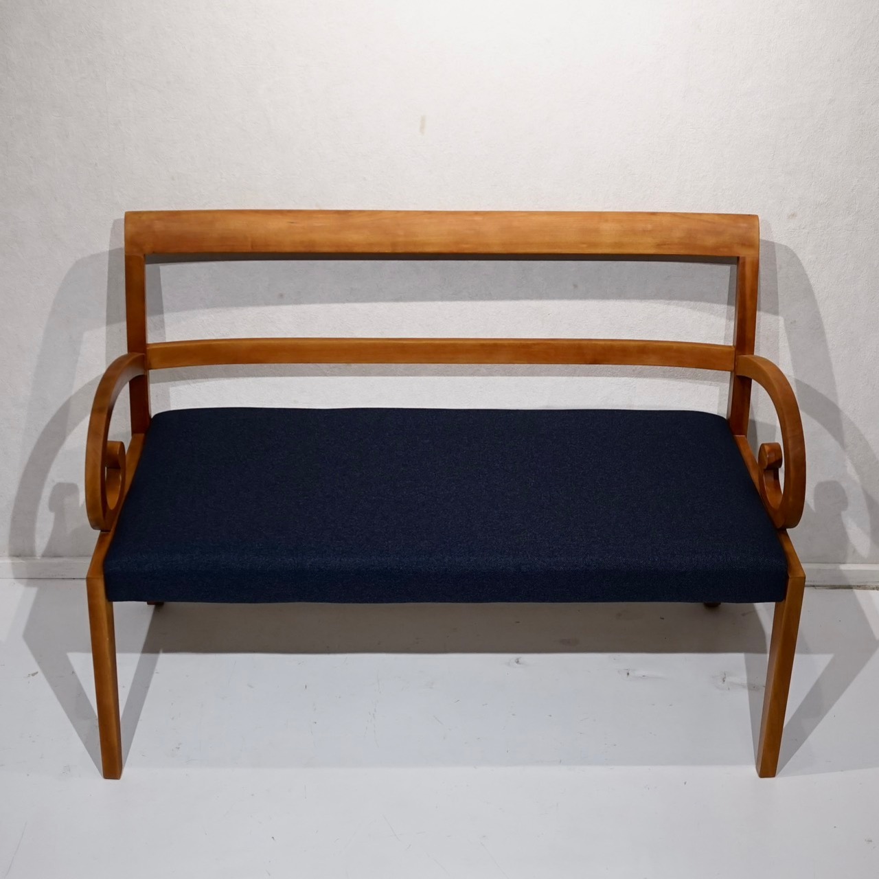 ACTUS アクタス porada ポラダ GARBO ガルボ ダイニングベンチ ベンチ 長椅子 2人掛け 椅子 チェア チェリー無垢材 イタリア モダン ミッドセンチュリー 北欧