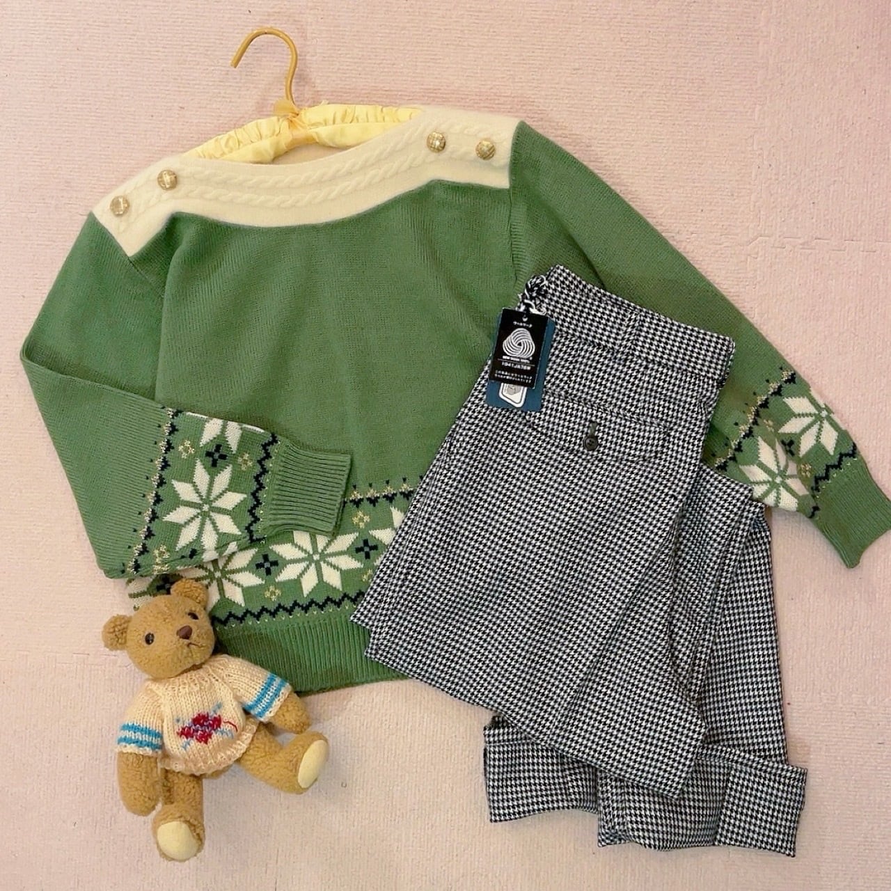 snowflake boat neck knit sweater