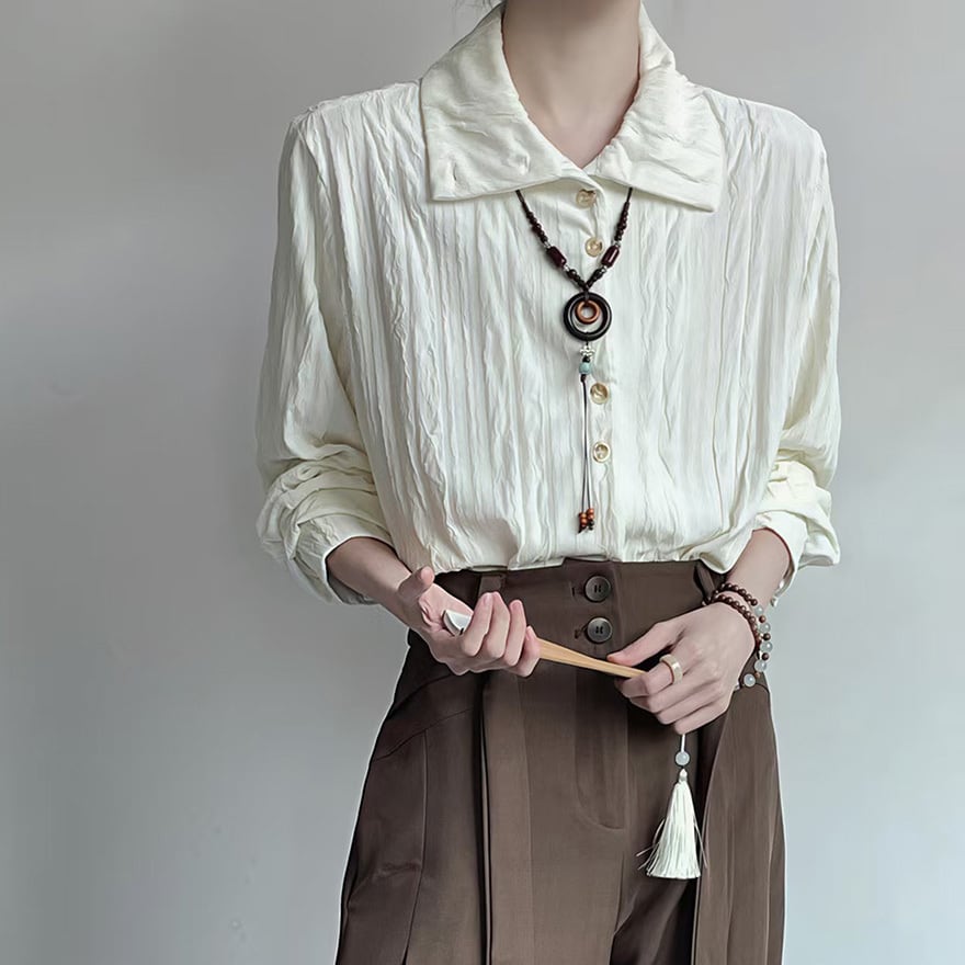 サブカル系 オフホワイト×ビッグカラー長袖シャツ シワ加工テクスチャー TikTok映えコーデに|天使と悪魔