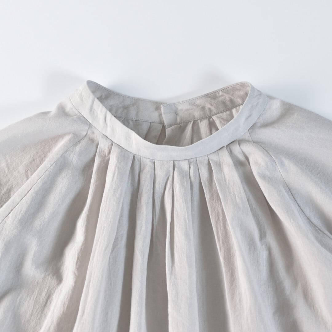 evam eva エヴァムエヴァ コットンローン・ワンピース cotton lawn one-piece ・グレージュ 薄く透け感のあるコットンの生地をたっぷりと使用しましたワンピースです【送料無料】