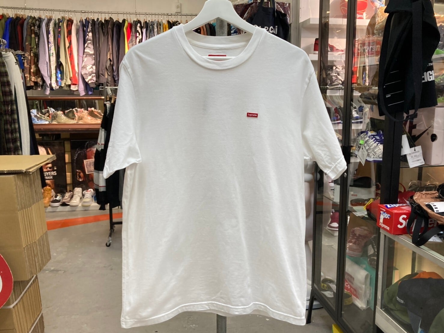 Supreme Small Box Tee ホワイト se1087r素材コットン100%