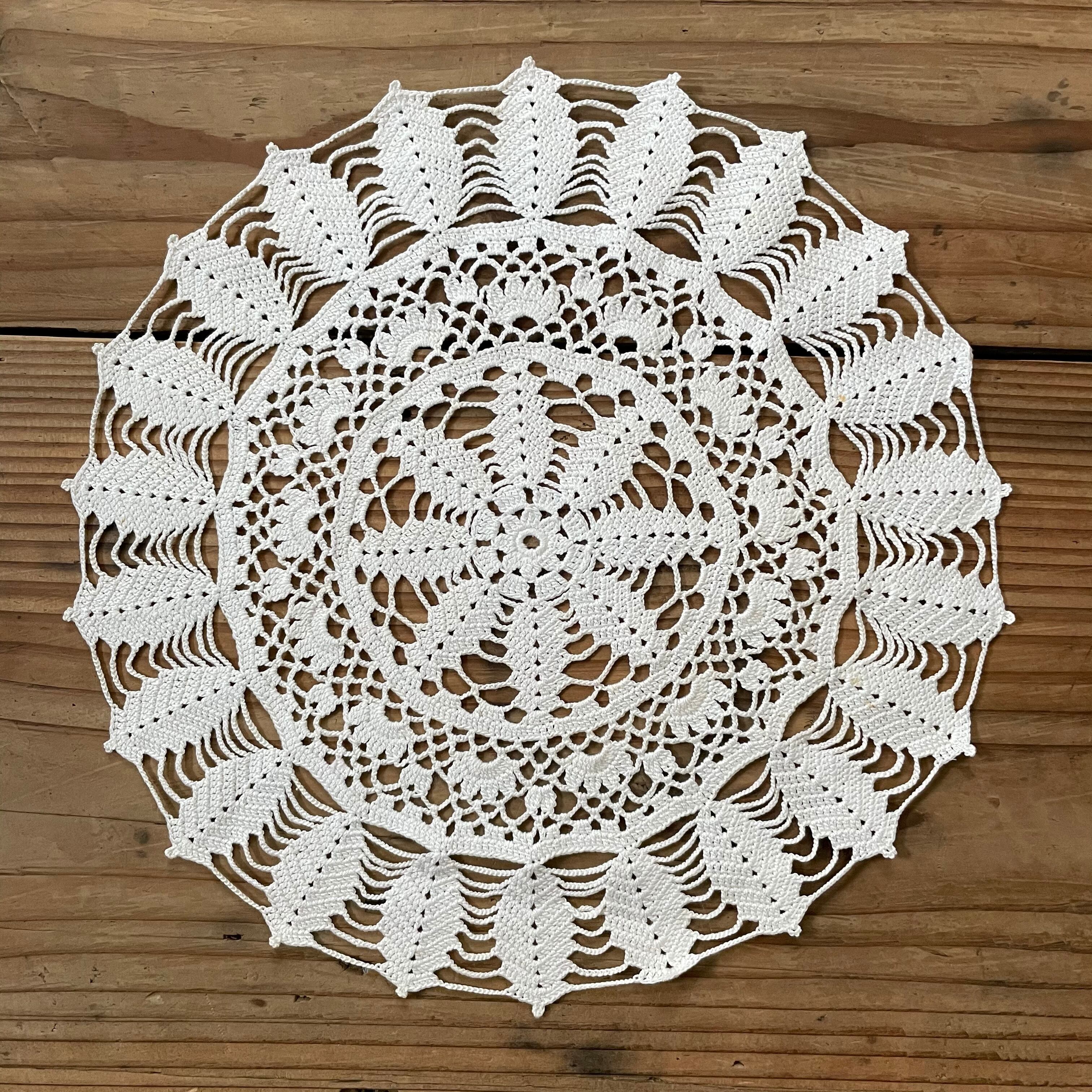 大きめのドイリー