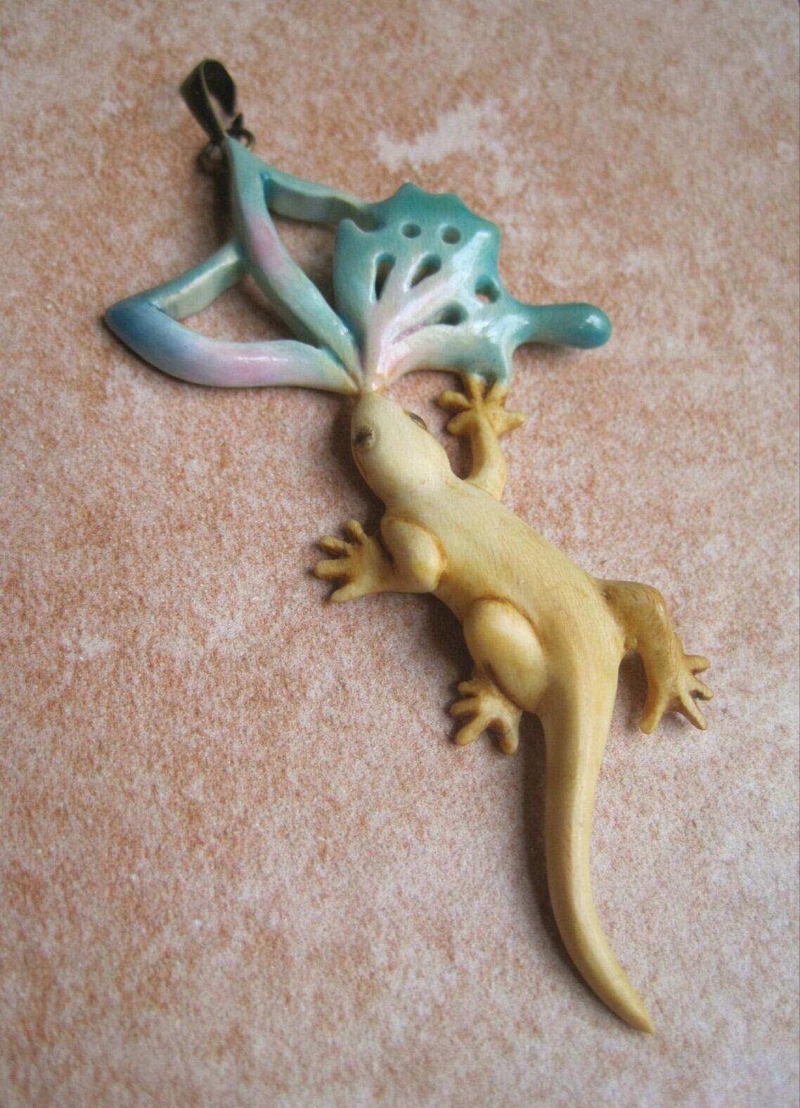 b0e36324780f108951a46119c18e3d