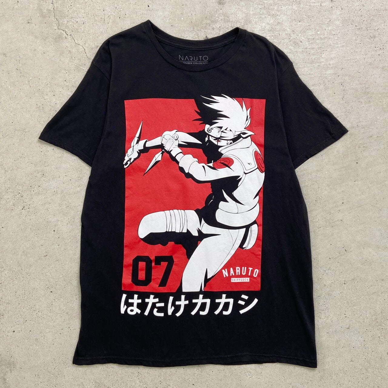 NARUTO 疾風伝 ナルト はたけカカシ 写輪眼 キャラクタープリントT 
