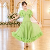社交ダンス 衣装 ICHIOKU イチオク ツーピース セットアップ 上下セット レッスンウェア グリーン系 トップス スカート フリル 緑 黄緑 レース ラインストーン キラキラ 明るい 伸縮 ストレッチ 練習 レッスン ダンス衣装 イベント パーティー