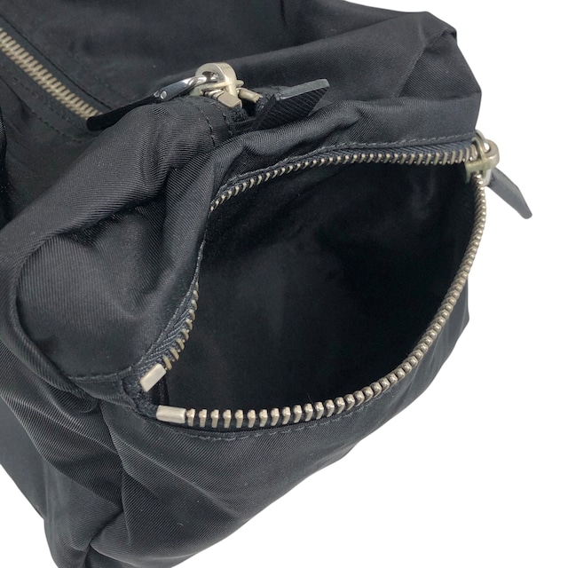 PRADA プラダ ハンドバッグ ブラック トライアングルロゴ ナイロン vintage ヴィンテージ オールド 4j6bkz